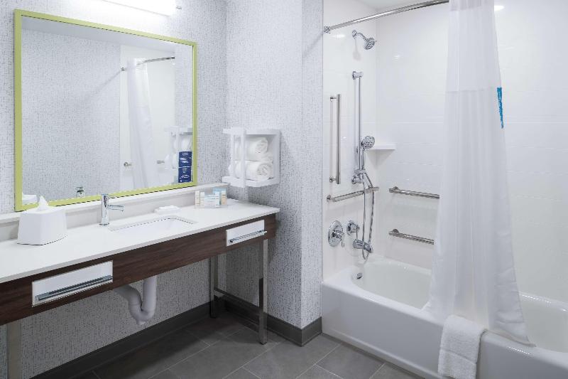 اتاق استاندارد یک نفره, Kumagaya Royal Hotel Suzuki