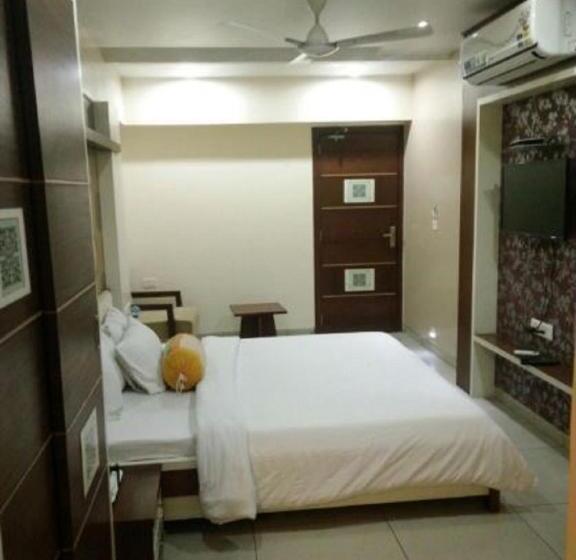 Quarto Estandar, Kalinga Lake View