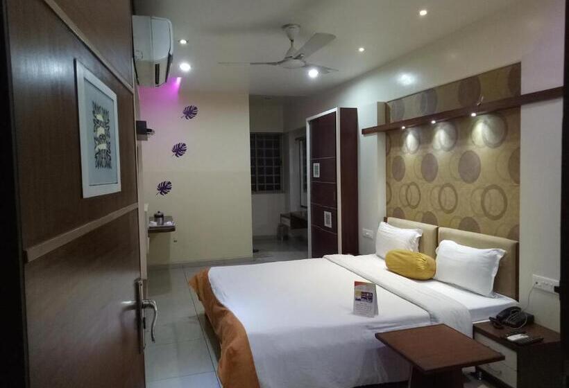 Quarto Estandar, Kalinga Lake View