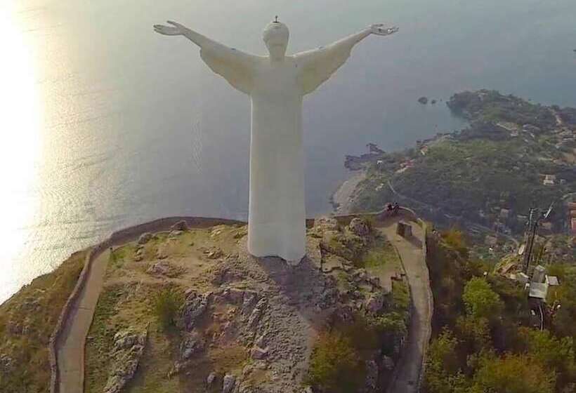 Четырехместный Номер Стандарт, La Pergola