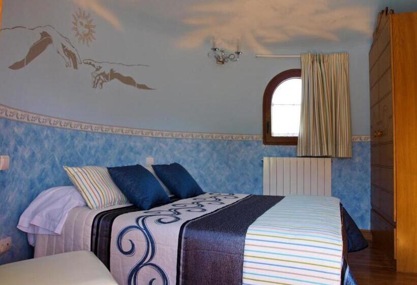 수피리어 자쿠지 룸, Habitaciones Y Estudios  Hotel Posada De Cantabria   Terraza Panorámica  Gintonic Bar