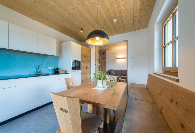 Апартаменты 2 Спальни, Eco Bnb & Apartments Bründlerhof