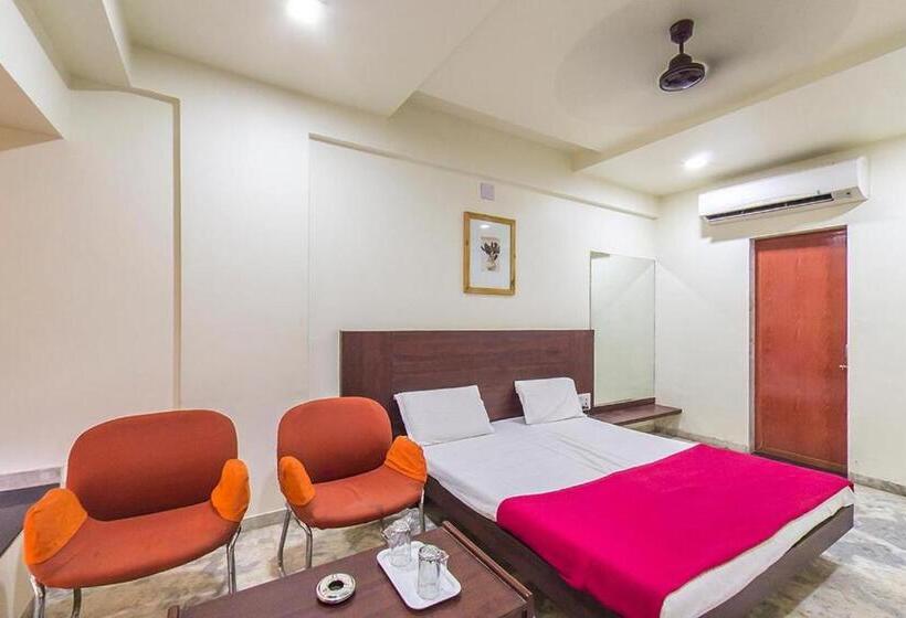 Номер Deluxe, Rahi Inn