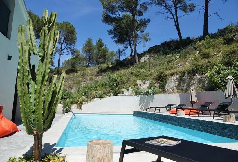 Номер Стандарт, Arty Provence, Piscine Chauffée