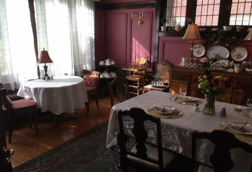חדר בסיסי, Hanover House Bed And Breakfast