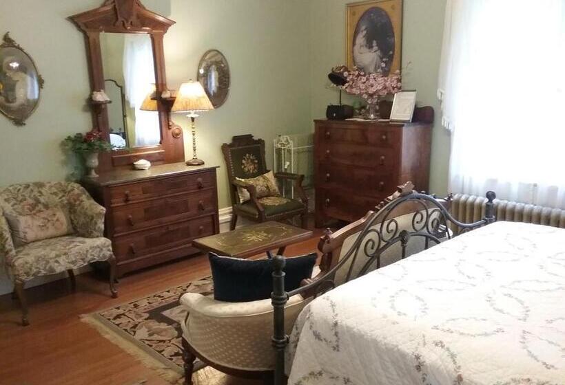 חדר משפחתי, Hanover House Bed And Breakfast