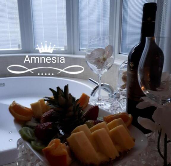 디럭스 룸, Suite Amnesia