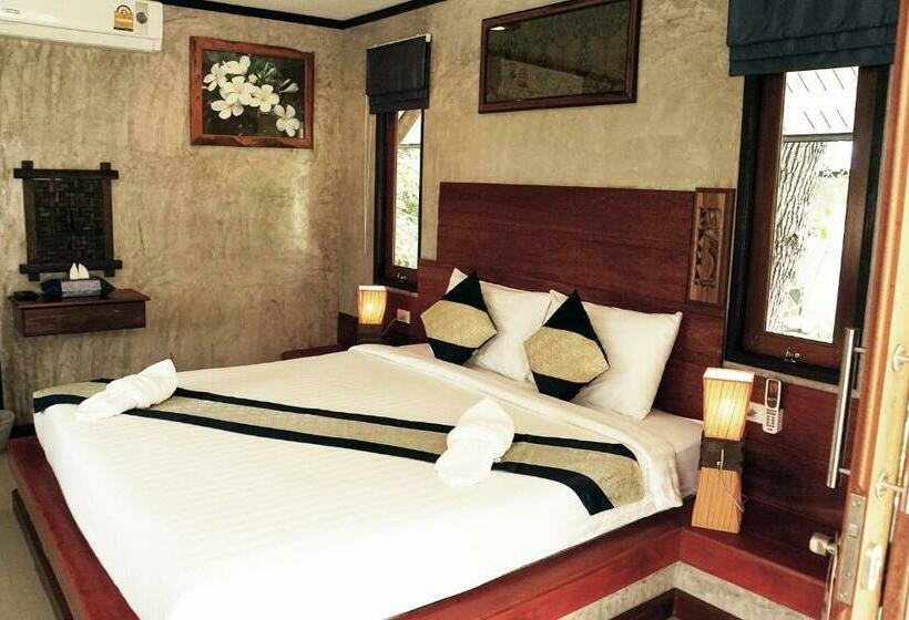 带大床的套房, Wonderland Healing Center