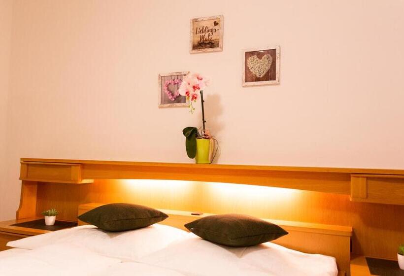 Семейный Номер, Almhotel Bergerhof