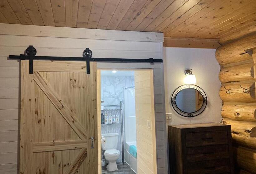 Трехместный Номер Комфорт, Cougar Mountain Lodge B&b