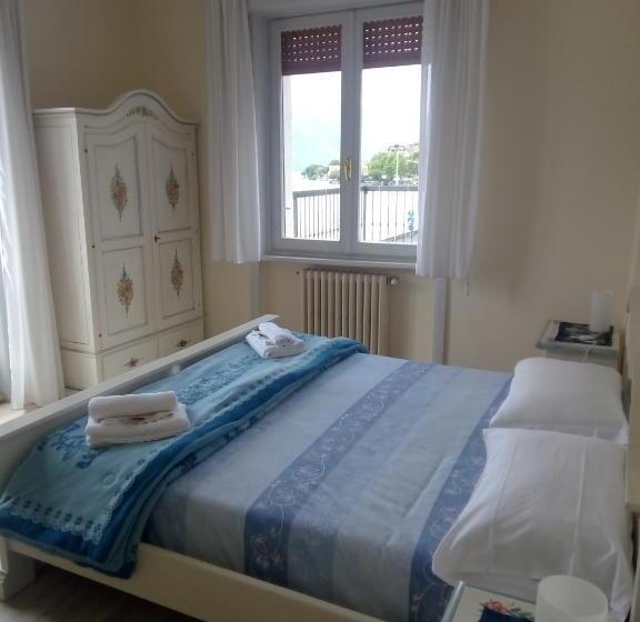 Номер Стандарт Вид на Озеро, Albergo Motta