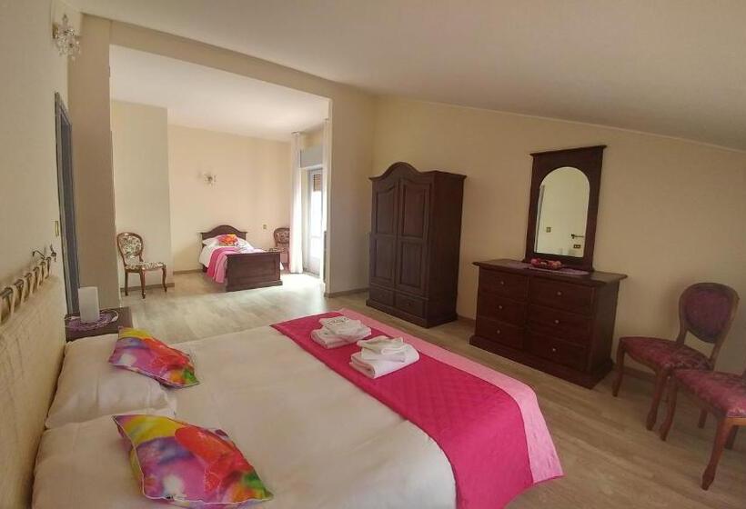 Семейный Номер, Albergo Motta