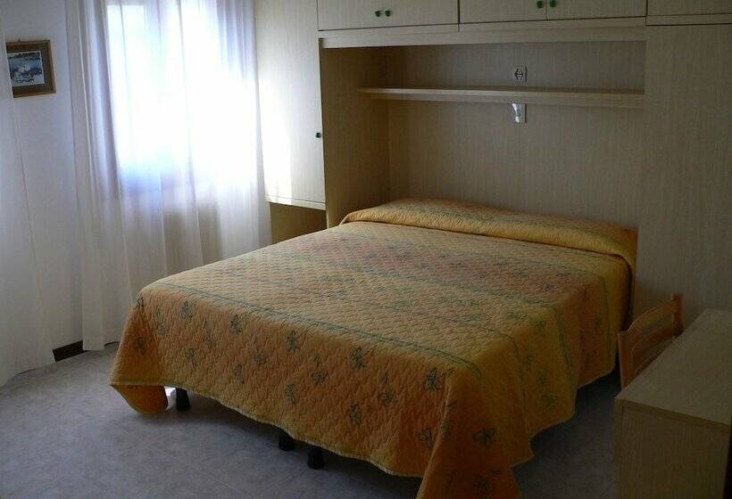 Apartamento 1 Dormitório, Residence Madrid
