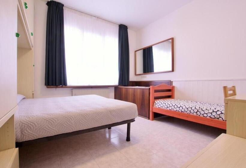 Apartamento 1 Quarto Rés-do-chão, Residence Madrid