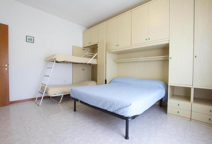 Apartamento 1 Dormitório, Residence Madrid