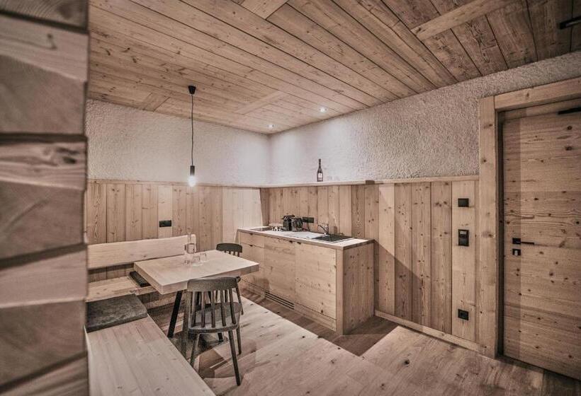 Семейный Номер, Tenne Lodges