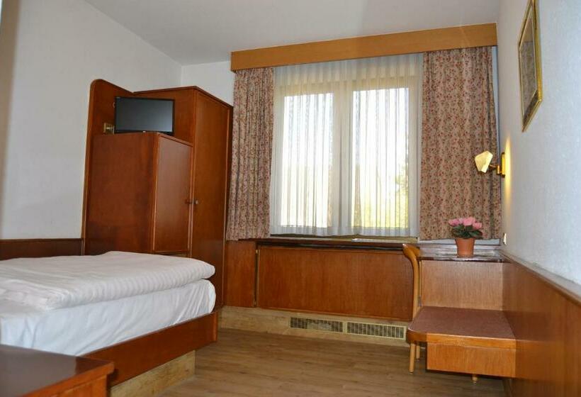 Номер Стандарт Индивидуальный, Top Hotel Garni, Modus Hotelbetriebe Gmbh