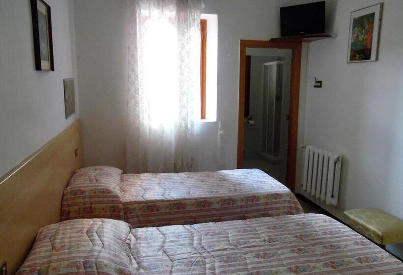 Номер Economy, Albergo Ristorante La Torretta