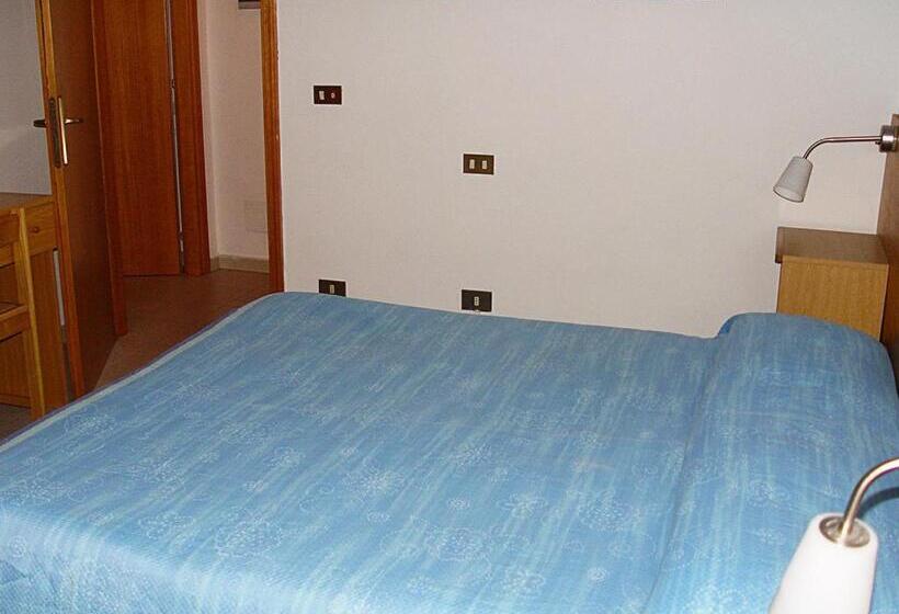 Номер Стандарт, Albergo Ristorante La Torretta