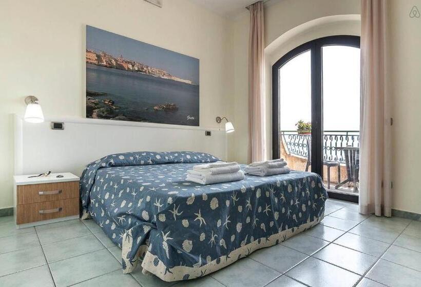 Номер Superior, Tirreno Formia