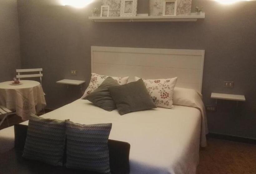 اتاق لوکس, Domus Angela B&b