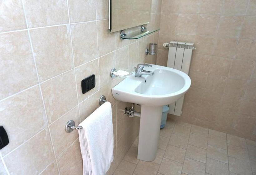 Номер Стандарт, B&b La Villetta