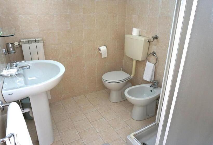 Номер Стандарт, B&b La Villetta