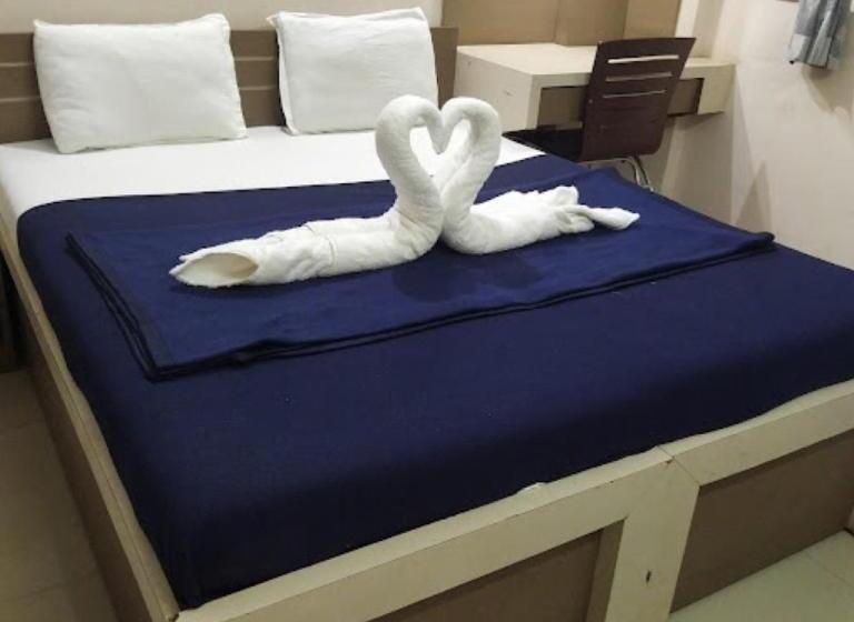 Номер Deluxe, Divya Jyot Residency Bhuj
