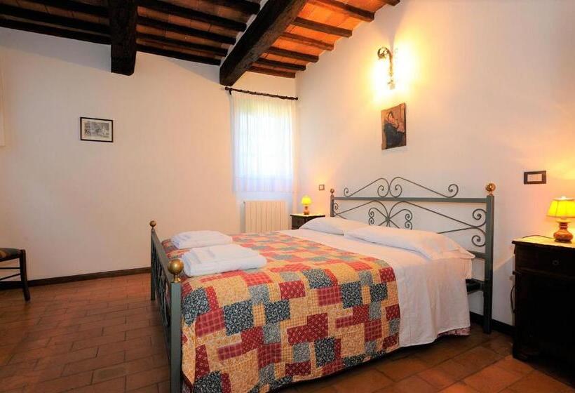 آپارتمان 1 خوابه, Relais Borgo Torale