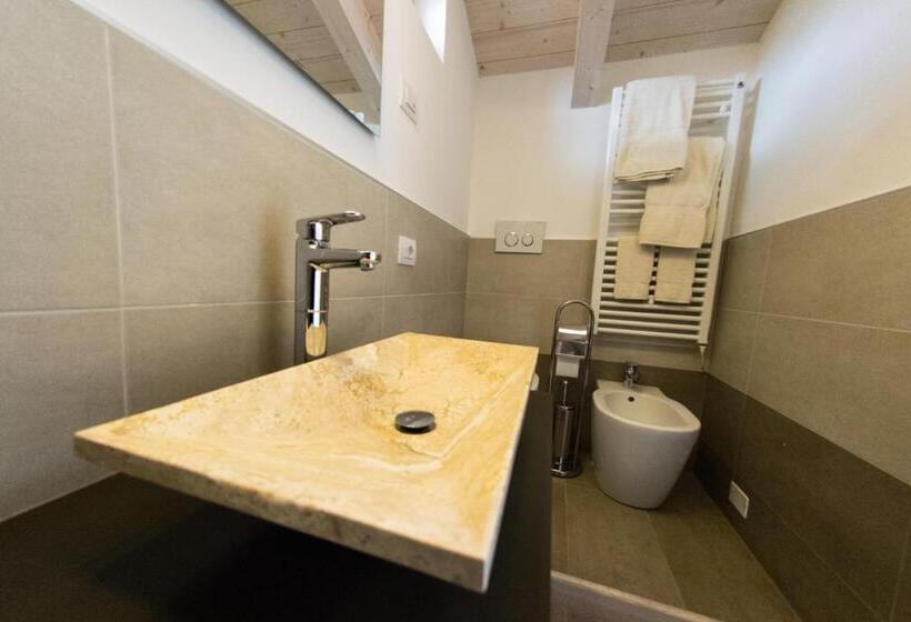 4인용 스탠다드 룸, Agriturismo La Torretta