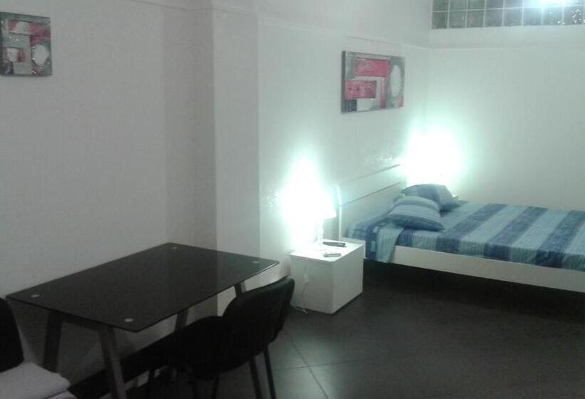 اتاق استاندارد سه نفره, Ipanema Suite