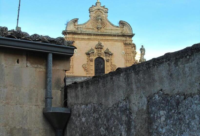 آپارتمان 1 خوابه, Palazzo Santa Rosalia