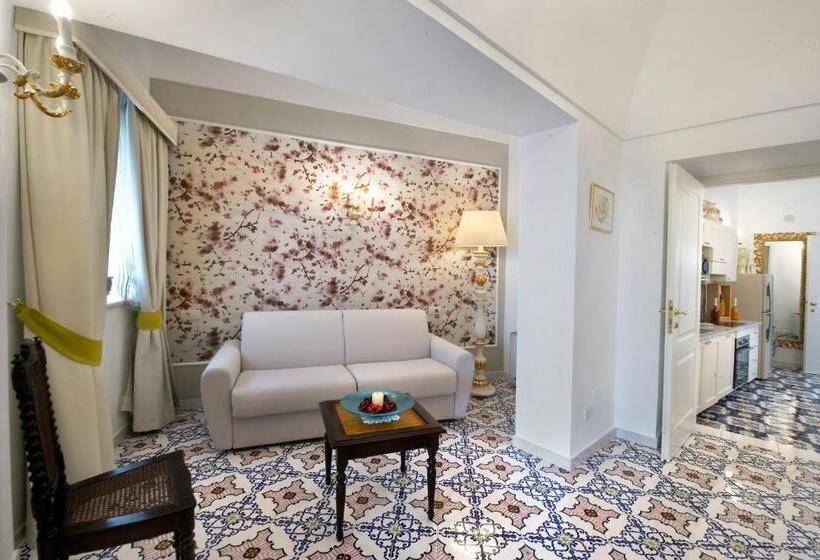 سوئیت اجرایی با چشم‌انداز دریا, Palazzo Pascal
