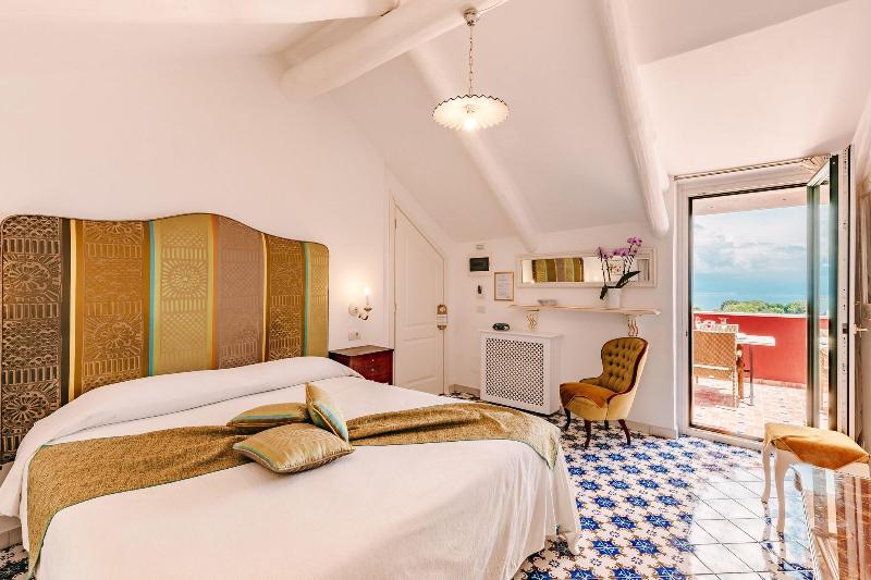 Deluxe Suite Sea View, Palazzo Pascal