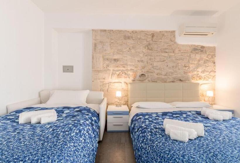 Номер Стандарт, B&b Bianco E Blu
