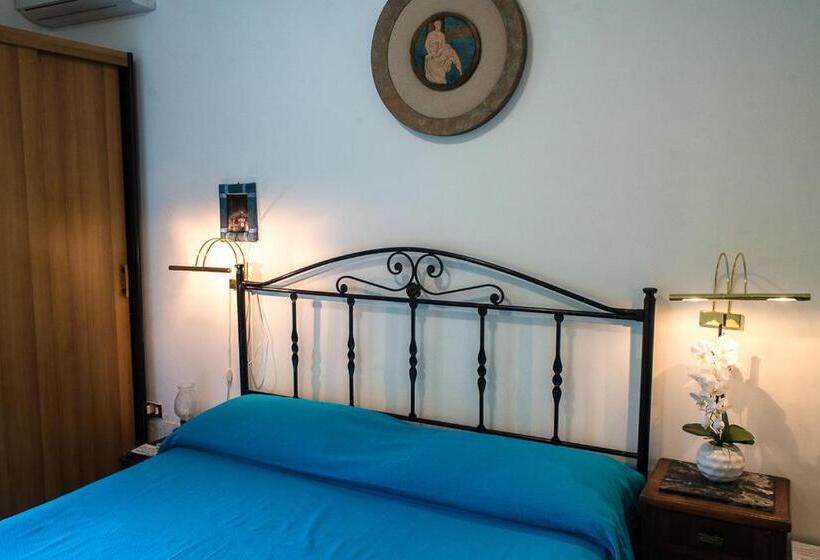 اتاق استاندارد, B&b Mare E Sole