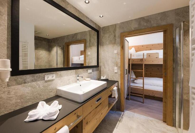 Люкс 2 Спальни, Naturhotel Gruberhof