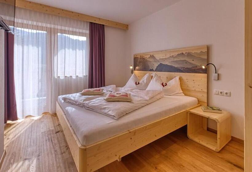 Номер Стандарт, Garni Appartments Helvetia