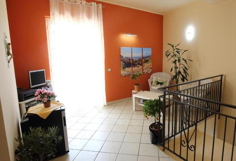 اتاق استاندارد با تخت بزرگ, Valle D'agrò