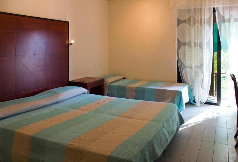 标准三人间, Albergo Villa Anna