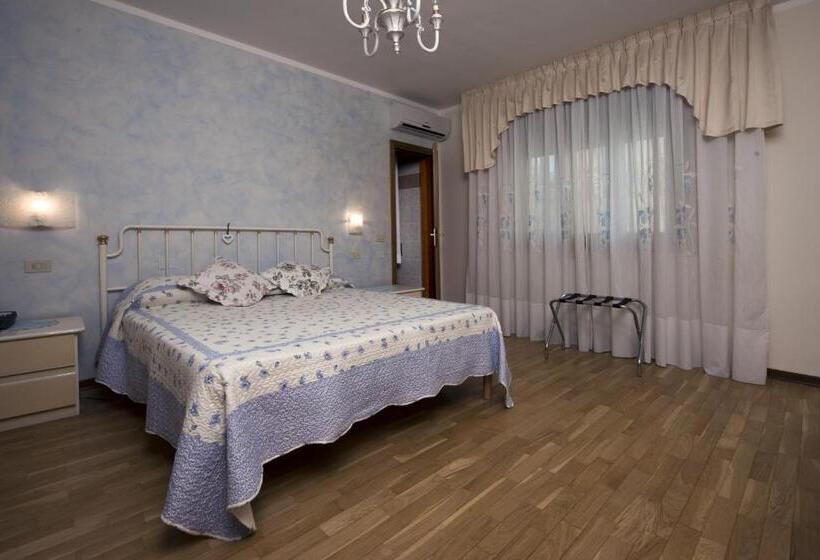 Номер Стандарт Трехместный, Cecco Di Nara