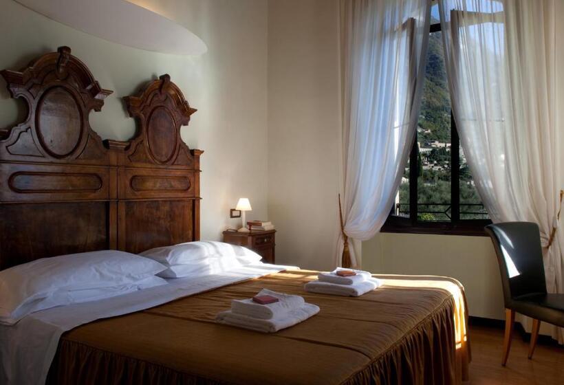 Номер Стандарт Вид на Сад, Villa Giulia