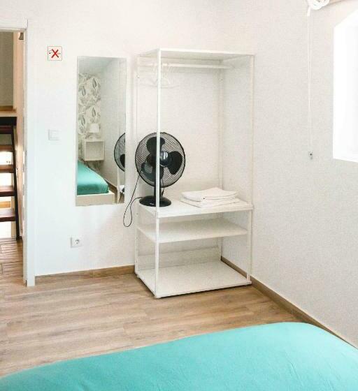 スタンダードルーム, Cascais Bay Hostel