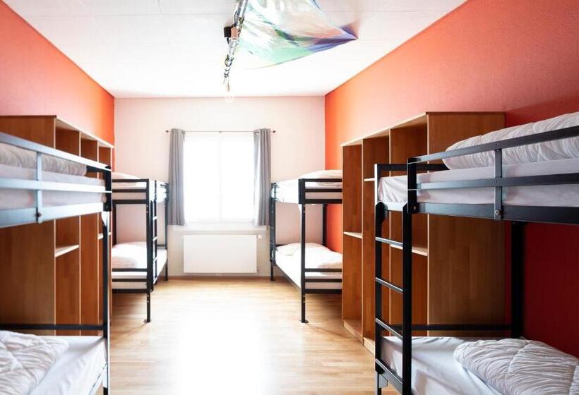 اتاق خانوادگی, Hostel Rotschuo Jugend  Und Familienferien