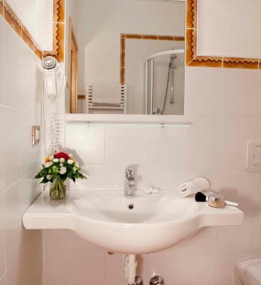 Quarto Estandar com Sacada, Garni Appartement Gartenheim