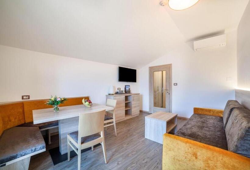 Apartamento 2 Dormitórios, Garni Appartement Gartenheim