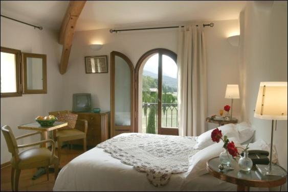 Номер Superior с Балконом, La Ferme Rose Hôtel De Charme