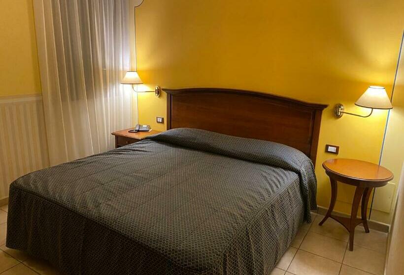 اتاق استاندارد, Locanda La Comacina
