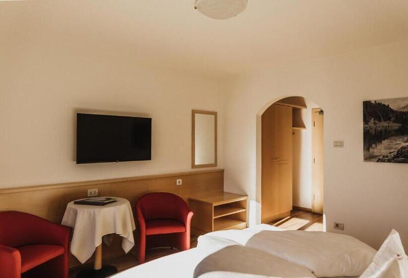 Номер Deluxe с Балконом, Thalguter   Rooms & Breakfast