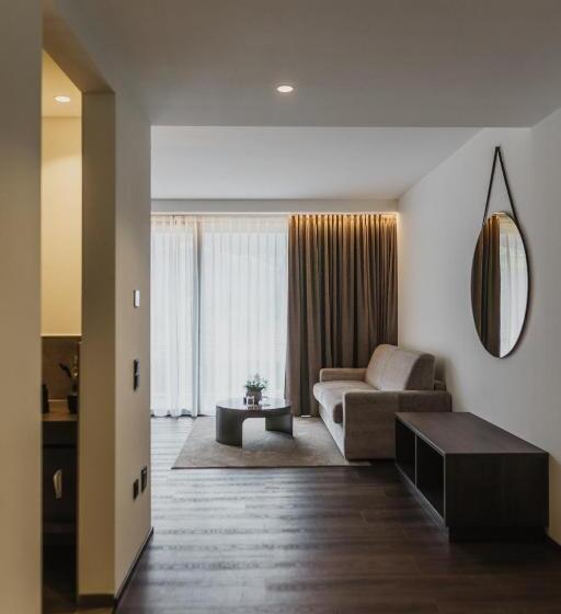 Люкс Вид на Бассейн, Klein Fein Hotel Anderlahn